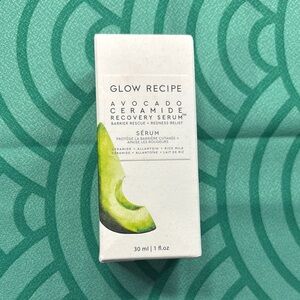 Glow Recipe Avocado Ceramide Recovery Serum